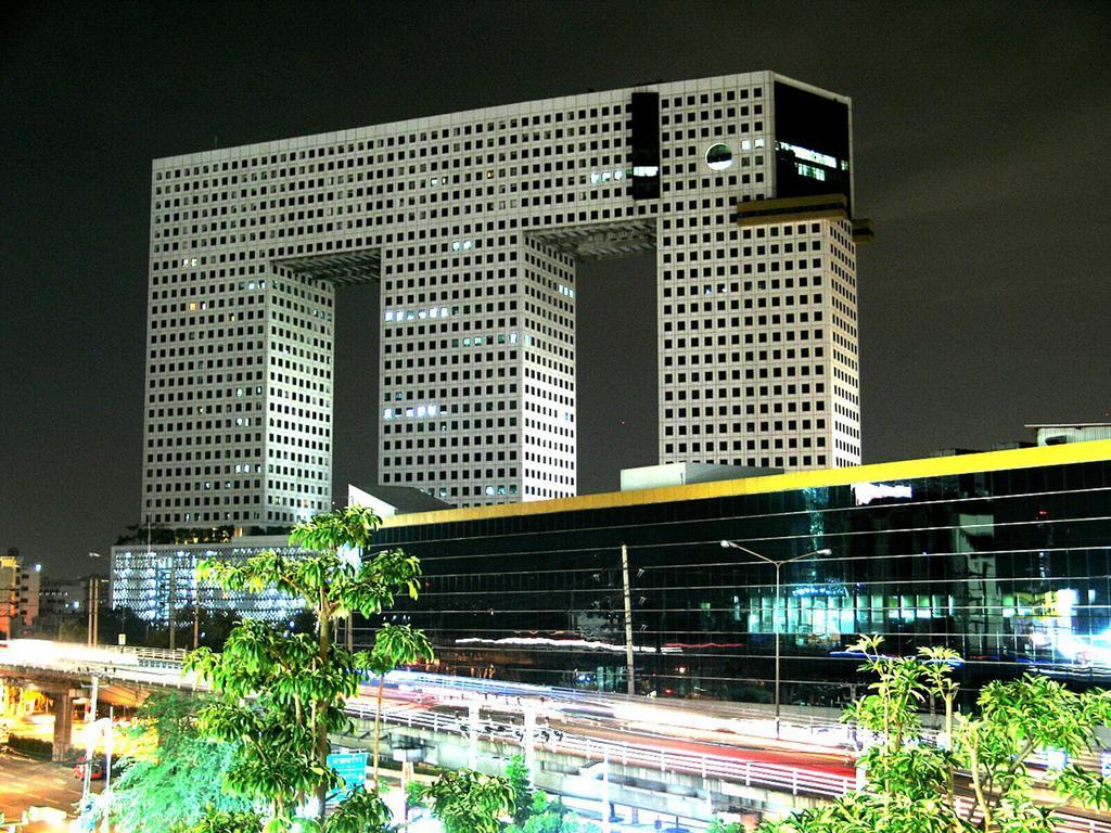 Iyarin @ Tuk Chang Hotel Bangkok Eksteriør bilde